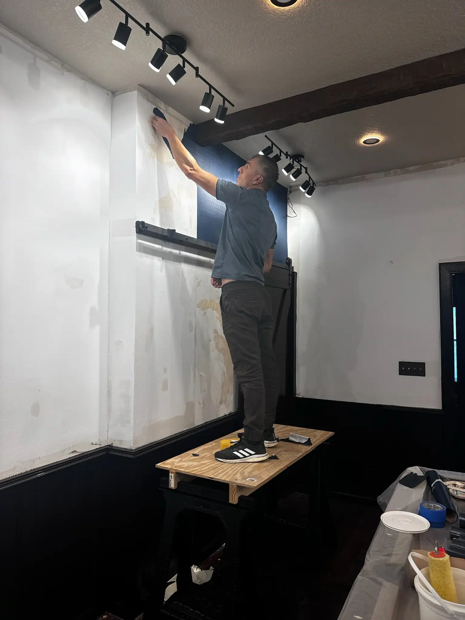 Prime Paperhanging Solutions Apopka