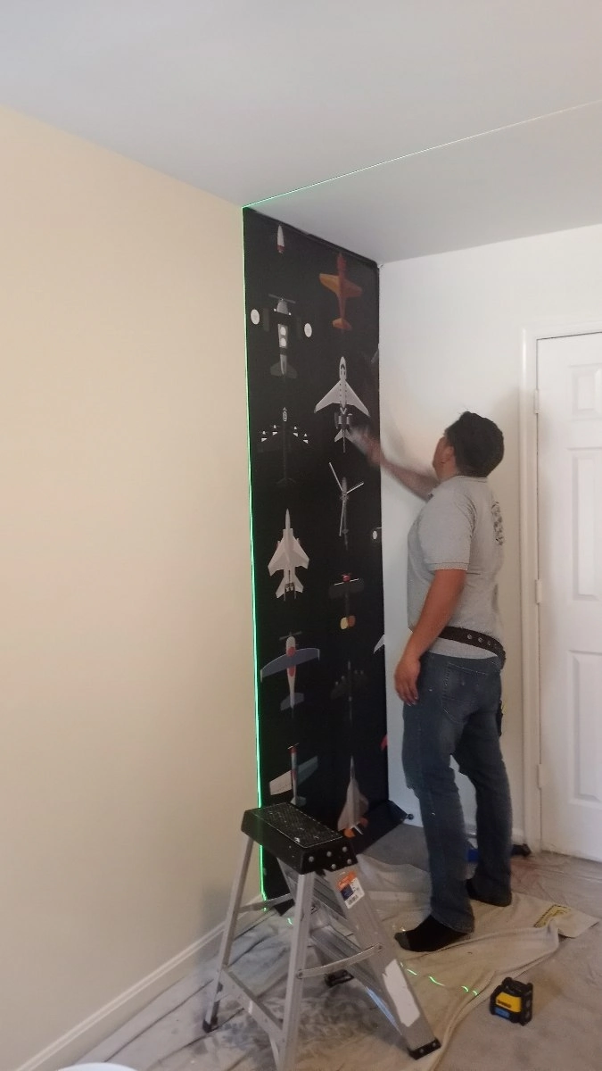 Prime Paperhanging Solutions